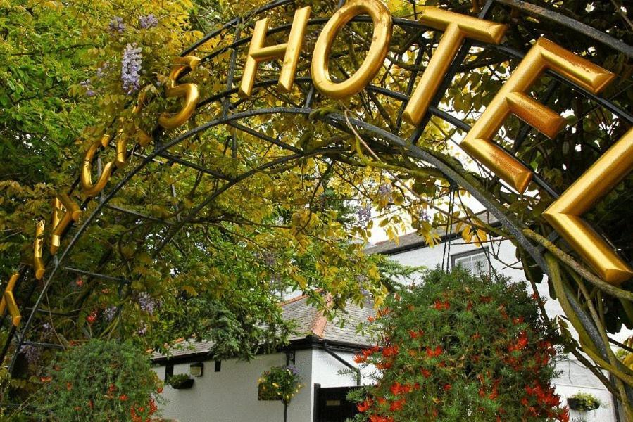 קמבורן Tyacks Hotel מראה חיצוני תמונה